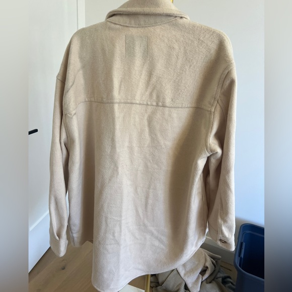 Beautiful and soft - never worn, creamy shacket. - Picture 2 of 7